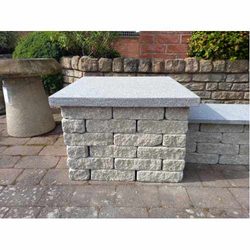 Natural Granite Flat Pier Caps: Grey Colour - 620x620x40mm for 2.5 Brick Pillar 