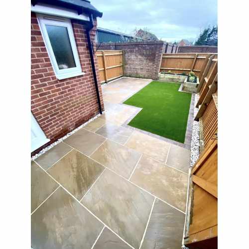 Natural Indian Sandstone Paving: Harvest Blend in single size 900x600mm (Pack 35 Pieces)