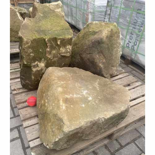 Reclaimed Rockery Stone DS3